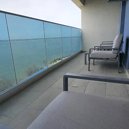 Serenity Lake View Panoramic Top Floor Appartamento Mamaia